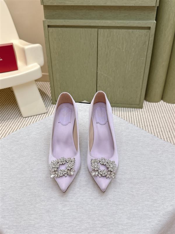 20251127171740888 310